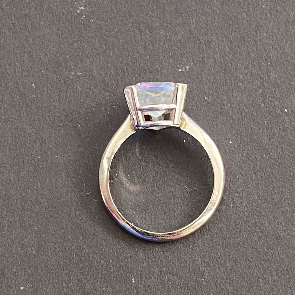 14k White Gold-Heart-Cut Opalescent Ring - Picture 6 of 8